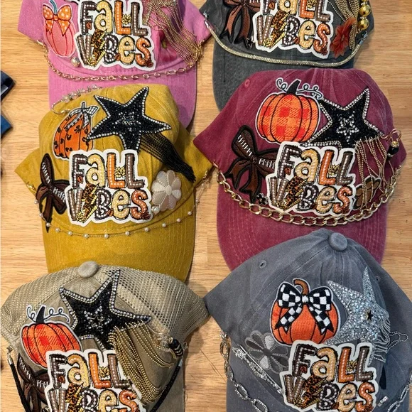 HANDMADE HATS - Picture 1 of 9